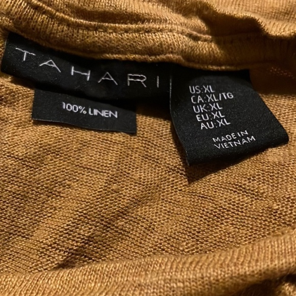 TAHARI size XL linen top, brown with mother of Pearl colored buttons down back - Picture 5 of 7